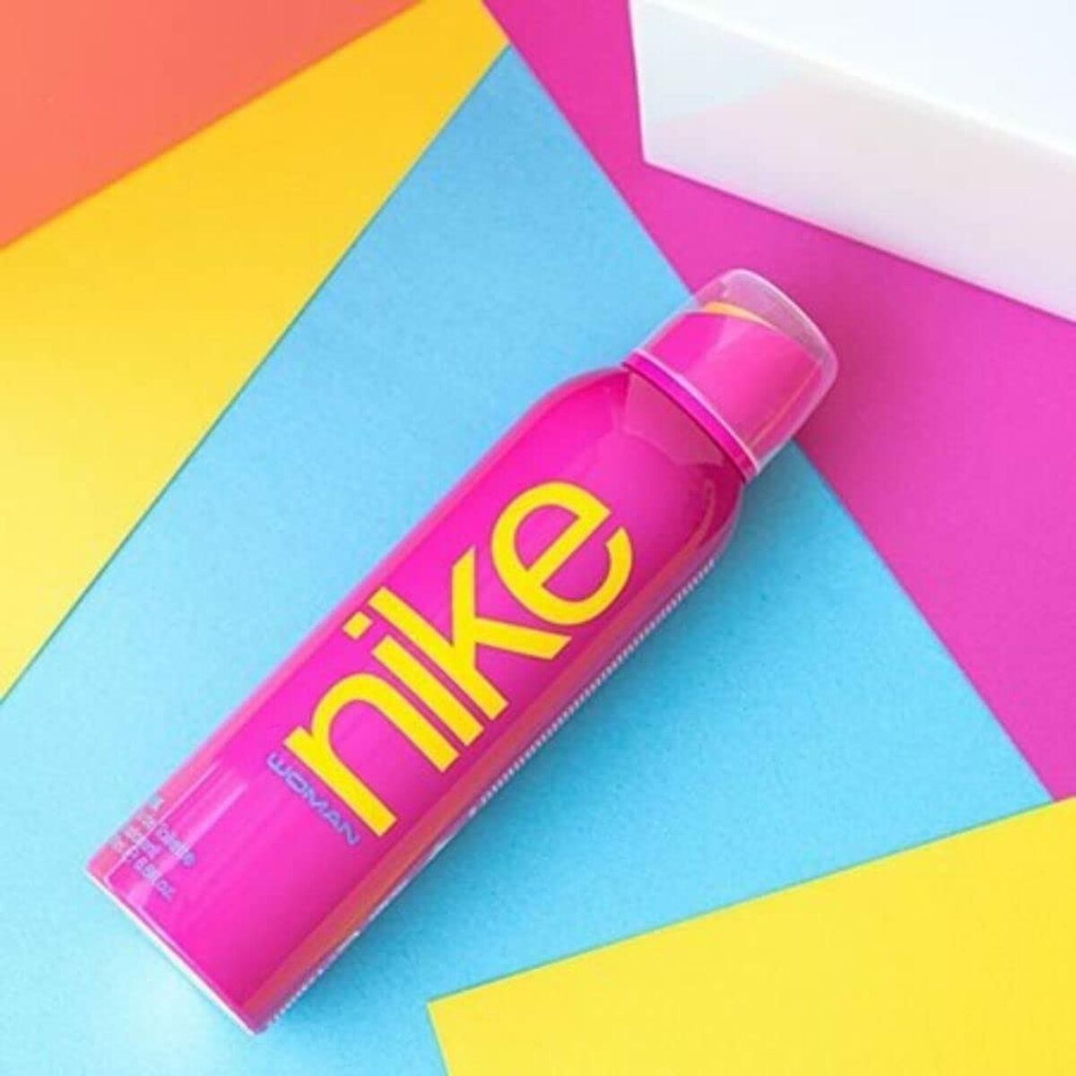 Desodorizante em Spray Nike Pink 200 ml